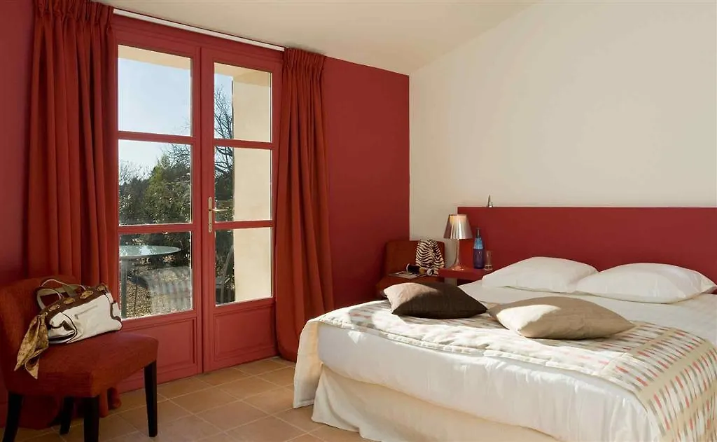 Mercure Aix-En-Provence Sainte-Victoire Chateauneuf-le-Rouge 4*,