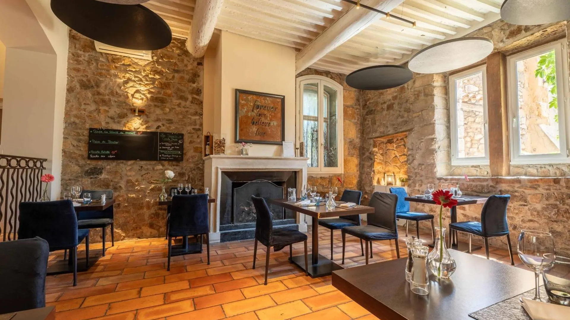 **** Hotel Mercure Aix-En-Provence Sainte-Victoire Chateauneuf-le-Rouge France