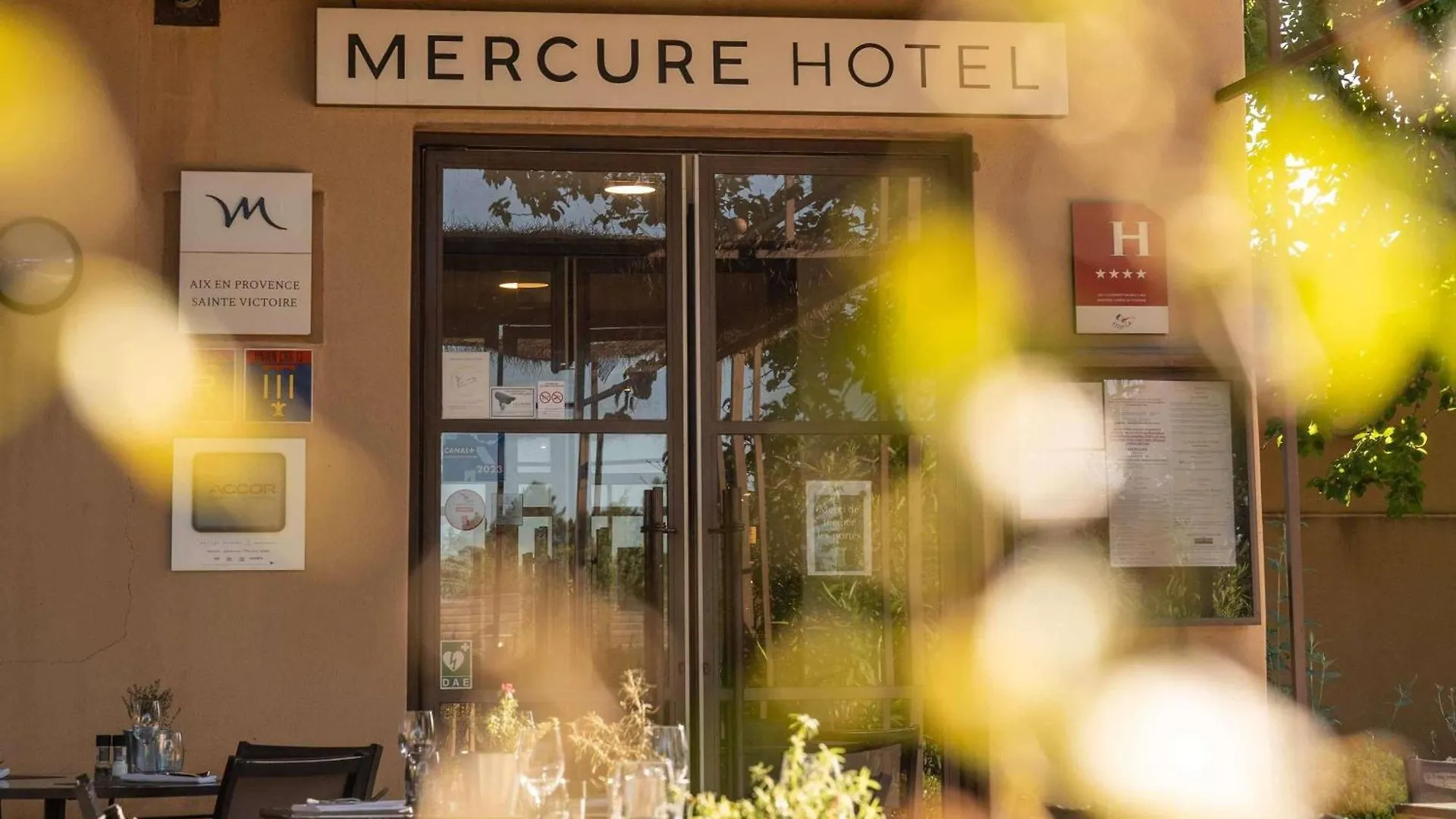 Mercure Aix-En-Provence Sainte-Victoire Châteauneuf-le-Rouge 4*,