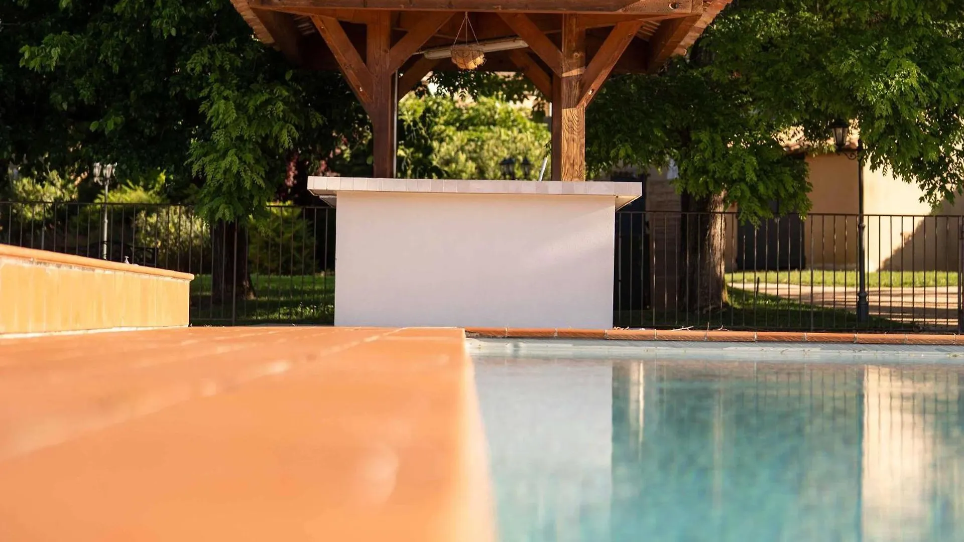 **** Hotel Mercure Aix-En-Provence Sainte-Victoire Châteauneuf-le-Rouge France