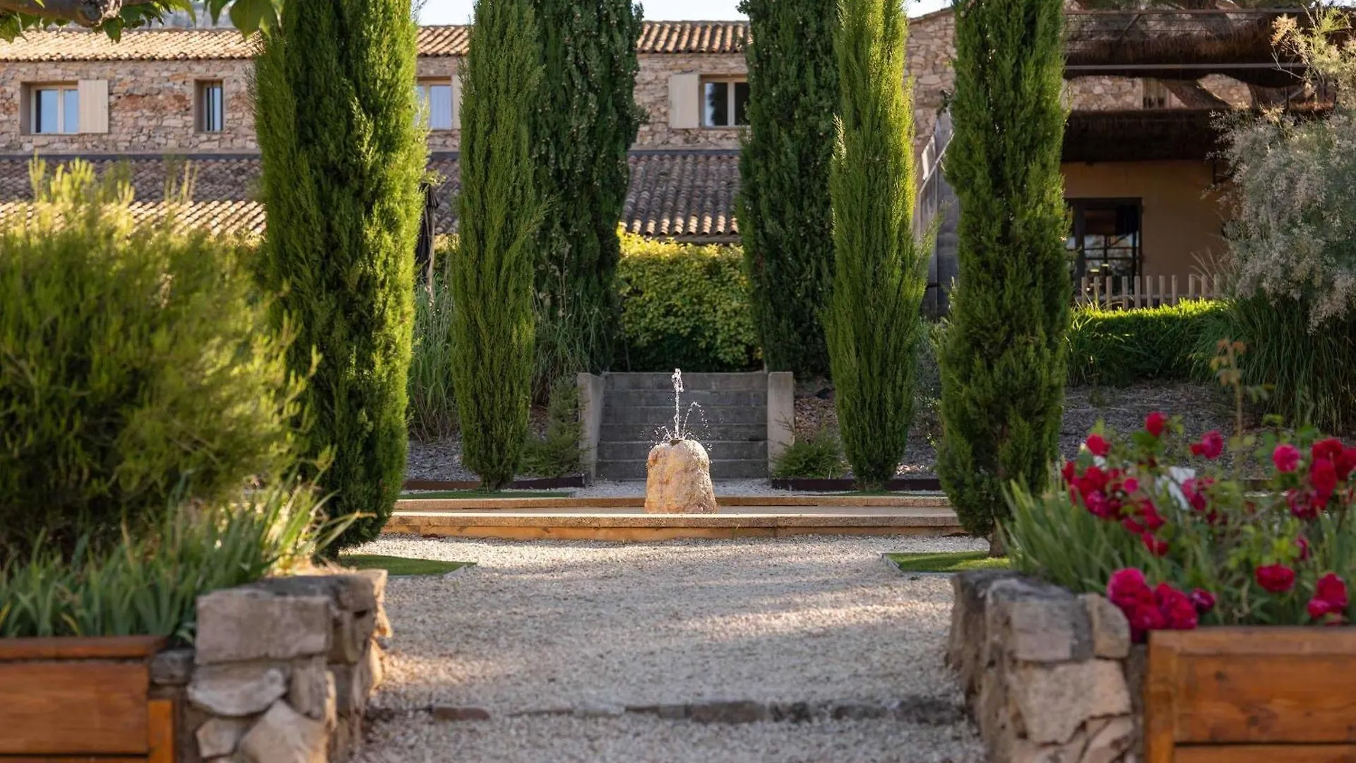 Mercure Aix-En-Provence Sainte-Victoire Châteauneuf-le-Rouge