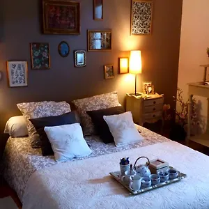 https://la-chambre-dhote-de-mano-centre-ville-de-bayonne.biarritzhotels.info