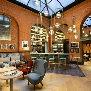 Les Capitouls Centre - Handwritten Collection 4* Toulouse