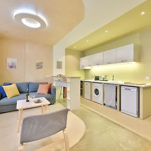 Appartement Guestready - Atypic Studio Near Montmartre Paris