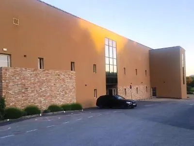 **** Hotel Mercure Aix-En-Provence Sainte-Victoire Chateauneuf-le-Rouge France