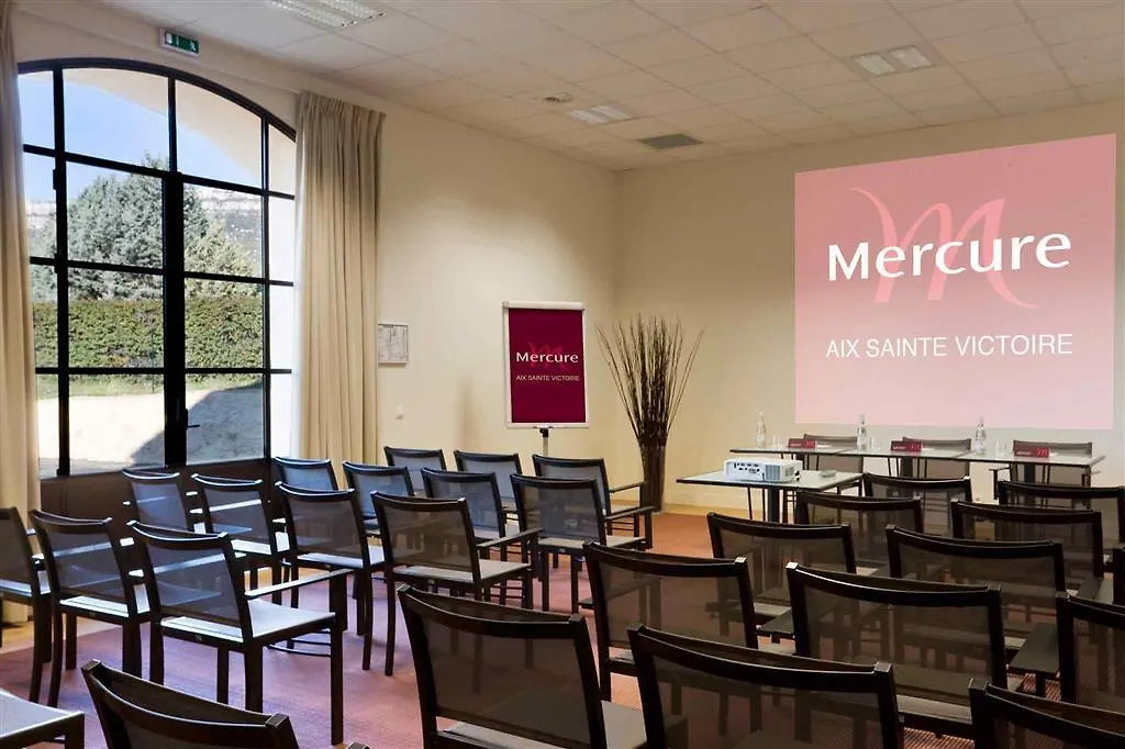Mercure Aix-En-Provence Sainte-Victoire Chateauneuf-le-Rouge Hotel