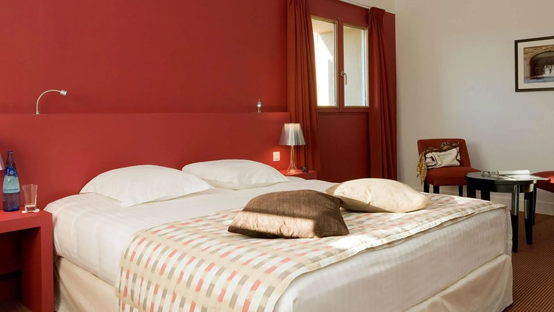 Mercure Aix-En-Provence Sainte-Victoire Chateauneuf-le-Rouge 4*,  France