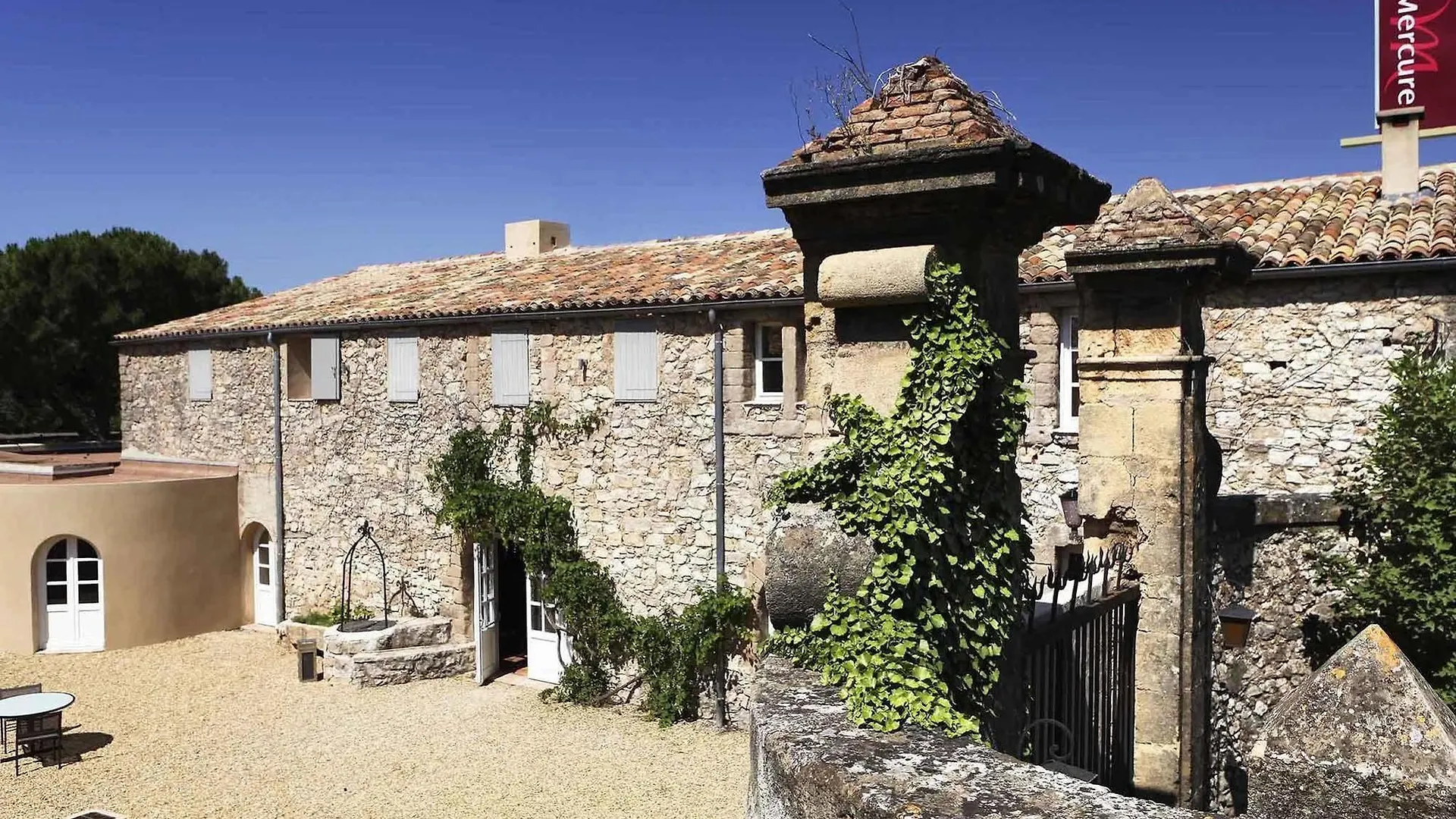 Mercure Aix-En-Provence Sainte-Victoire Chateauneuf-le-Rouge