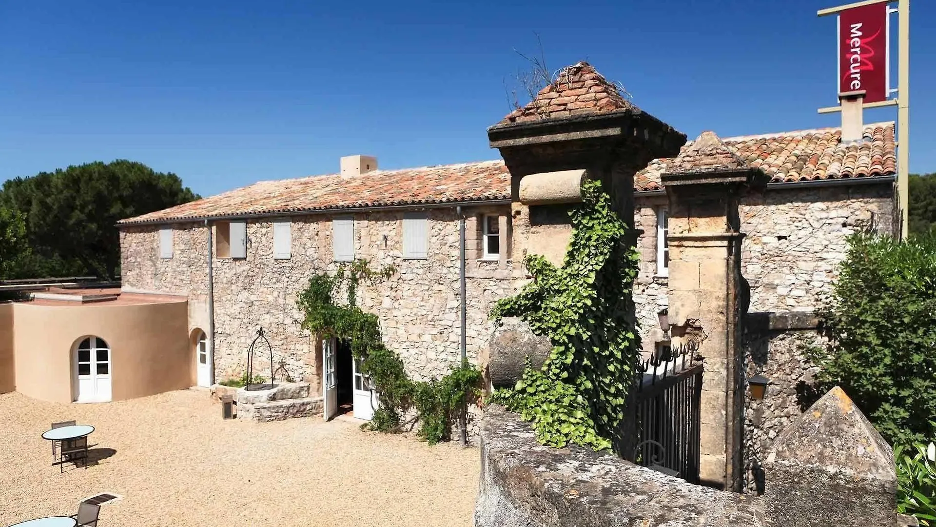 Hotel Mercure Aix-En-Provence Sainte-Victoire Chateauneuf-le-Rouge