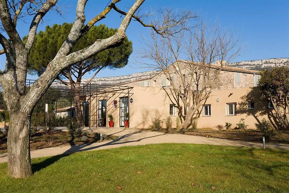 Mercure Aix-En-Provence Sainte-Victoire Chateauneuf-le-Rouge Hotel