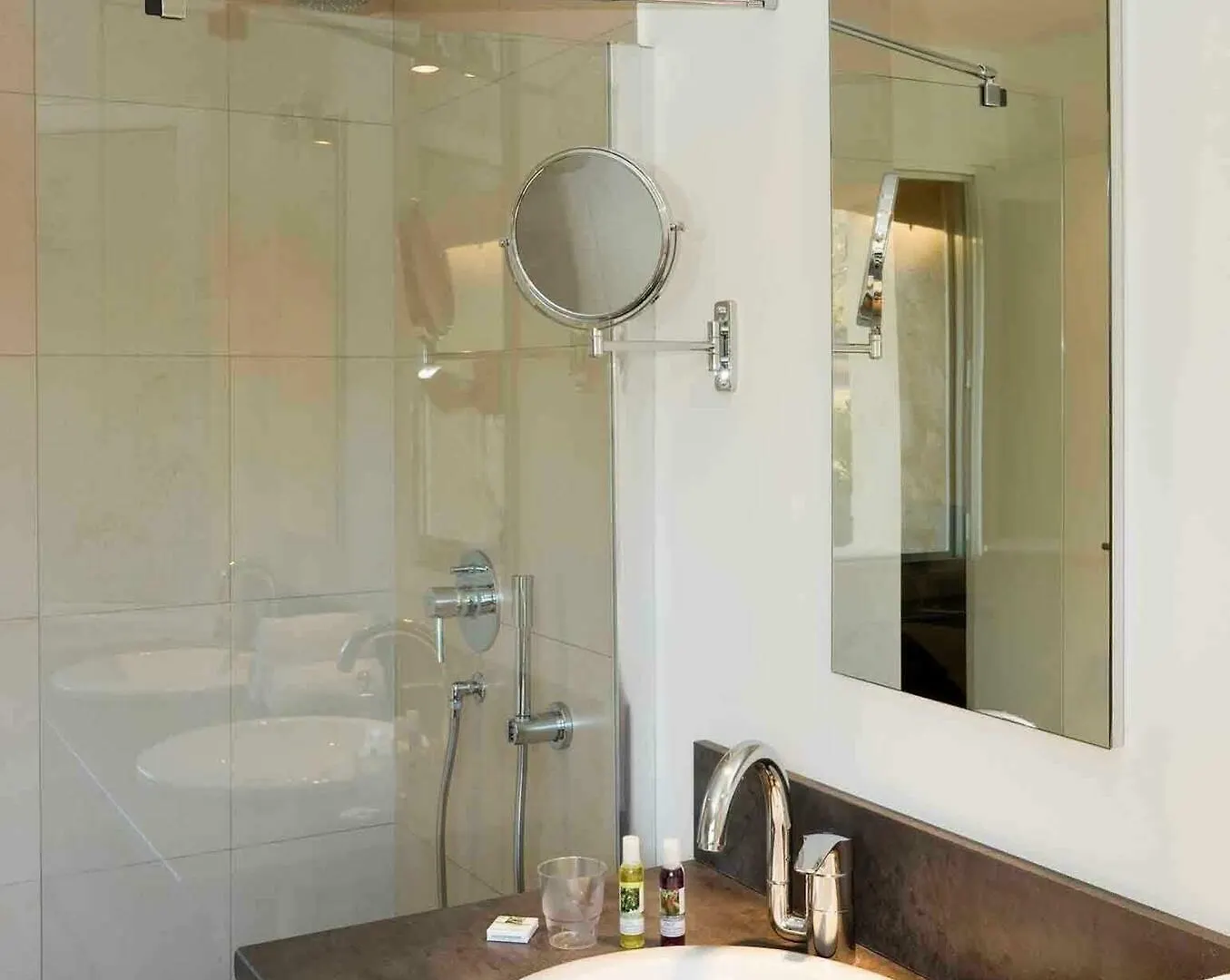 Mercure Aix-En-Provence Sainte-Victoire Chateauneuf-le-Rouge 4*,