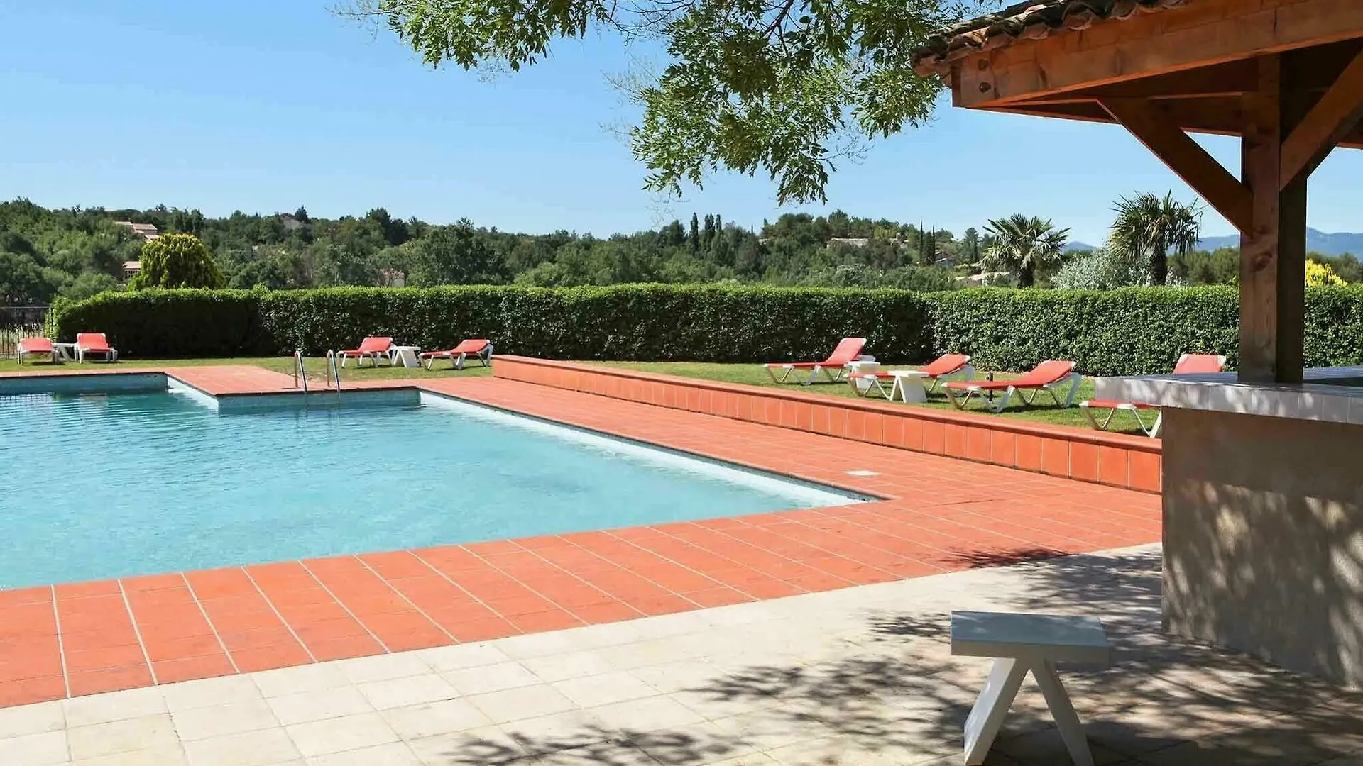 **** Hotel Mercure Aix-En-Provence Sainte-Victoire Chateauneuf-le-Rouge France